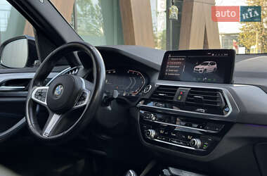 Внедорожник / Кроссовер BMW X3 2020 в 