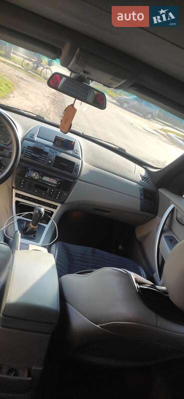 Внедорожник / Кроссовер BMW X3 2004 в Николаеве
