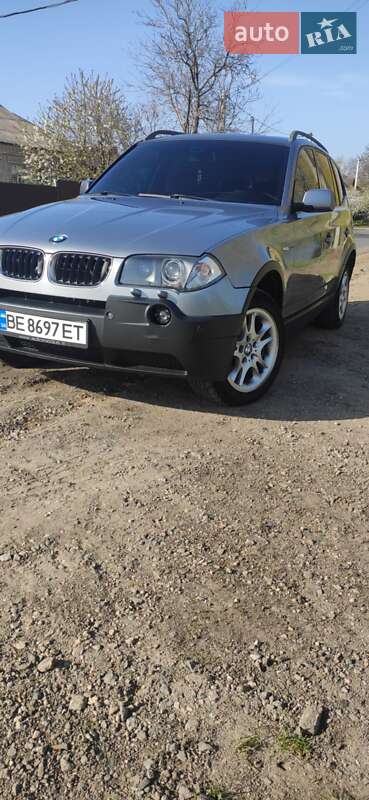 Внедорожник / Кроссовер BMW X3 2004 в Николаеве