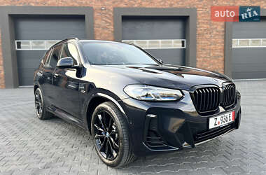 Позашляховик / Кросовер BMW X3 2021 в 