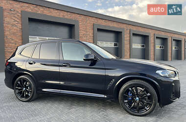 Позашляховик / Кросовер BMW X3 2021 в 