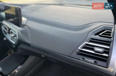 Позашляховик / Кросовер BMW X3 2021 в 