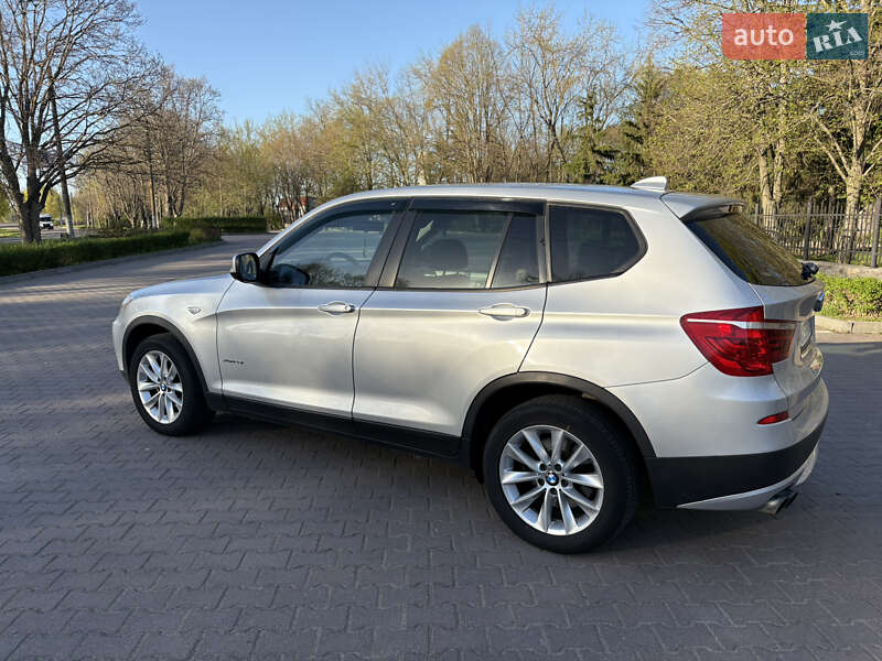 Внедорожник / Кроссовер BMW X3 2013 в Миргороде