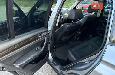 Внедорожник / Кроссовер BMW X3 2012 в 