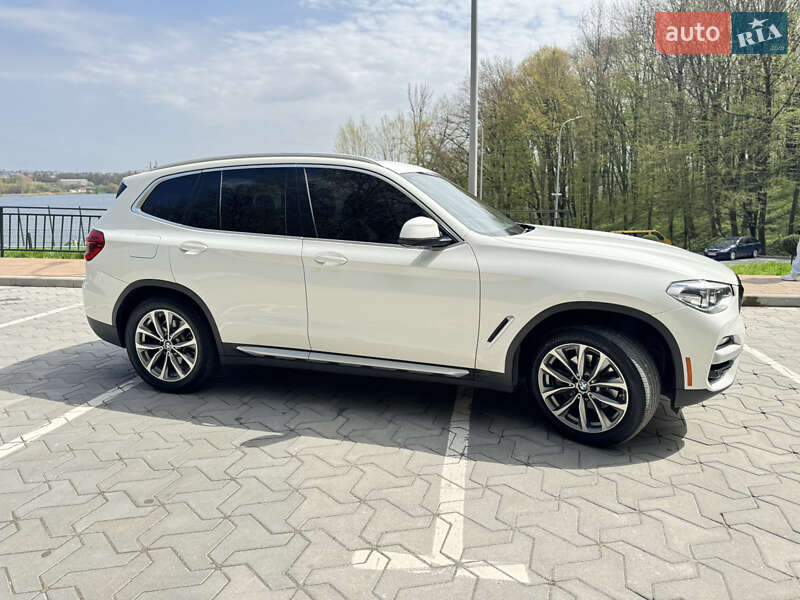 Внедорожник / Кроссовер BMW X3 2019 в Тернополе