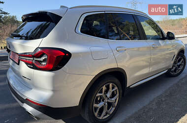 Позашляховик / Кросовер BMW X3 2022 в 