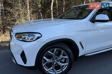 Позашляховик / Кросовер BMW X3 2022 в 