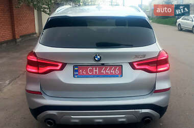 Внедорожник / Кроссовер BMW X3 2018 в 