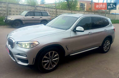 Внедорожник / Кроссовер BMW X3 2018 в 