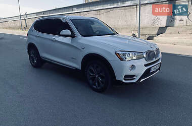 Позашляховик / Кросовер BMW X3 2015 в 