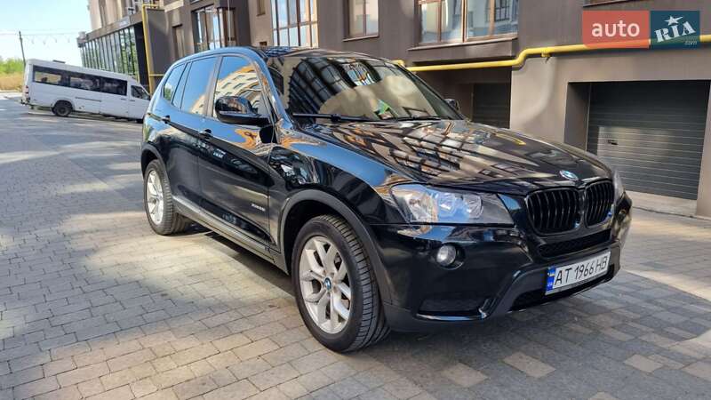 Внедорожник / Кроссовер BMW X3 2011 в Ивано-Франковске
