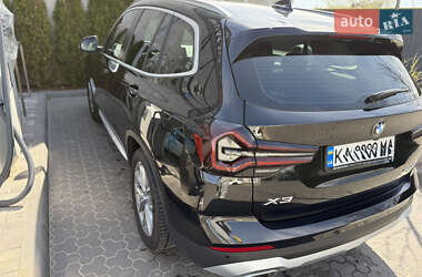 Позашляховик / Кросовер BMW X3 2022 в 