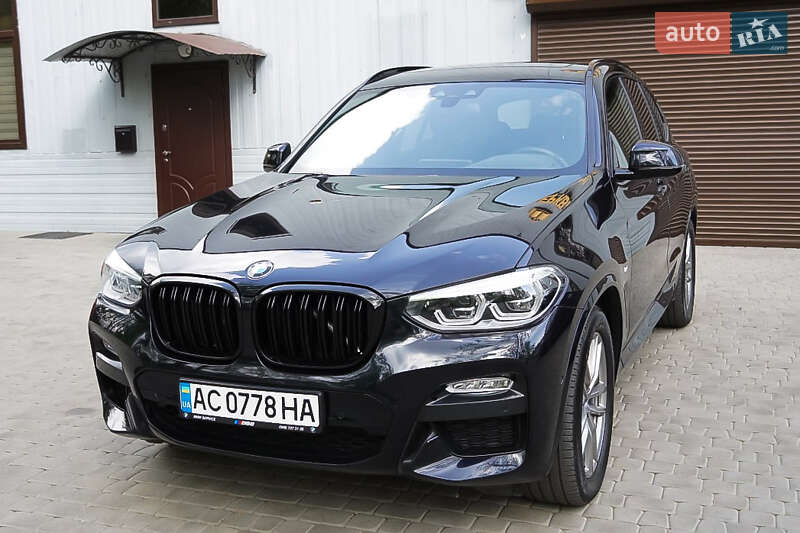 Внедорожник / Кроссовер BMW X3 2018 в Луцке