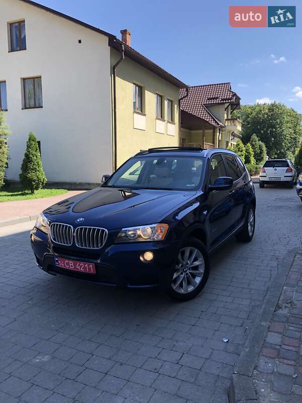 Внедорожник / Кроссовер BMW X3 2012 в Надворной