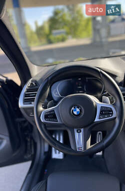 Позашляховик / Кросовер BMW X3 2022 в 