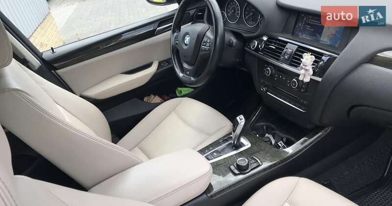 Позашляховик / Кросовер BMW X3 2013 в 