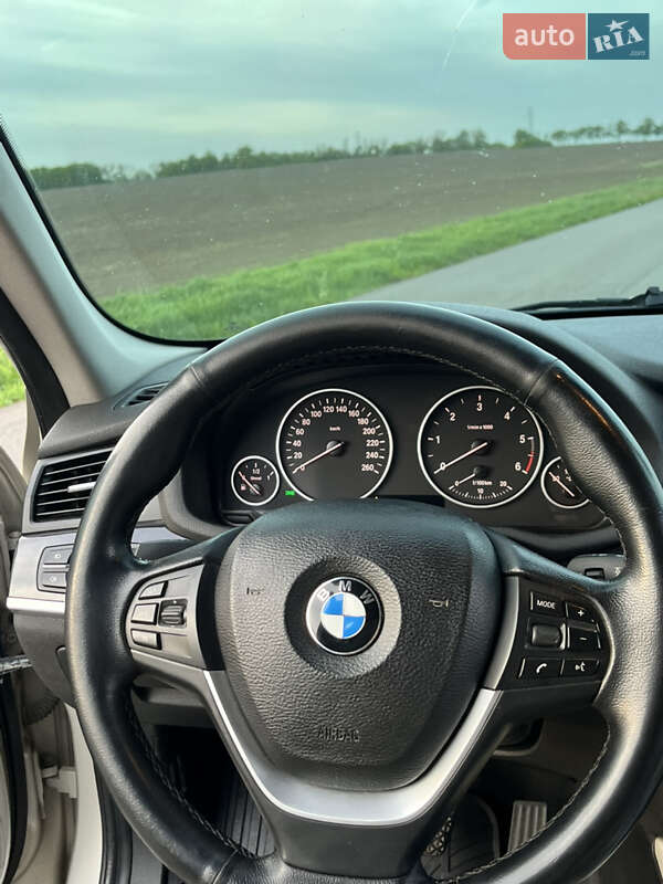 Внедорожник / Кроссовер BMW X3 2013 в Черкассах