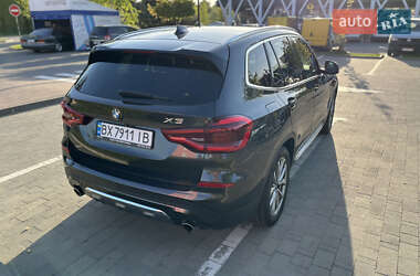 Позашляховик / Кросовер BMW X3 2017 в 