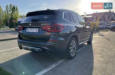 Позашляховик / Кросовер BMW X3 2017 в 