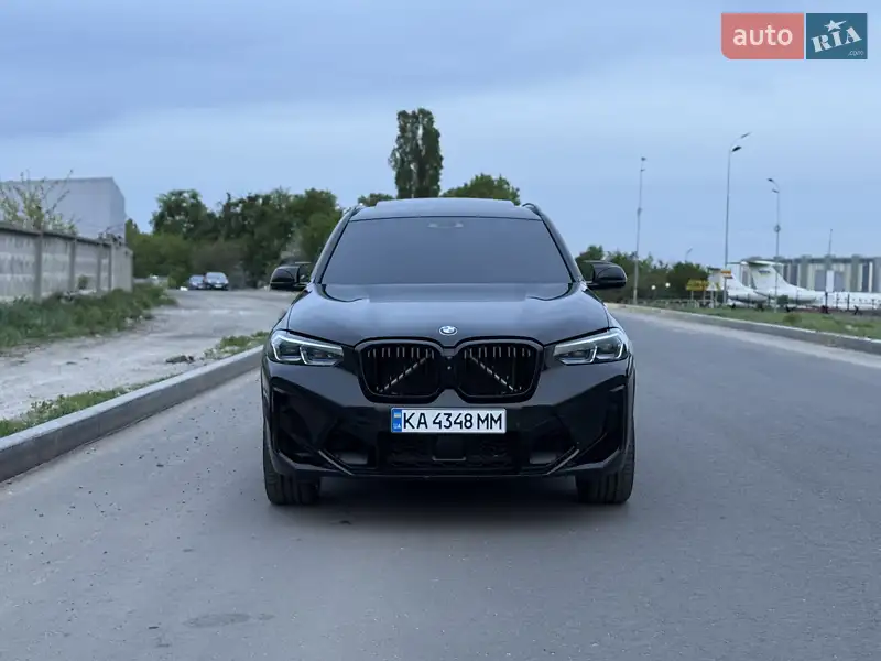 Внедорожник / Кроссовер BMW X3 2018 в 
