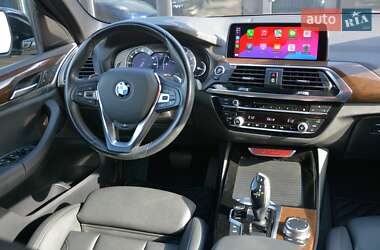 Внедорожник / Кроссовер BMW X3 2019 в 