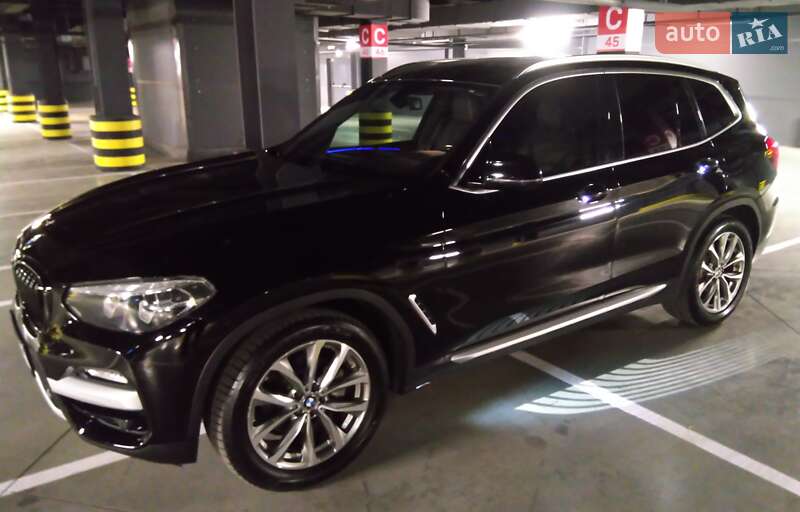 Внедорожник / Кроссовер BMW X3 2018 в Киеве