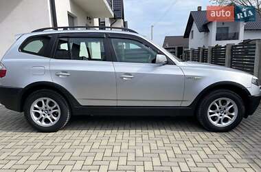 Внедорожник / Кроссовер BMW X3 2004 в 