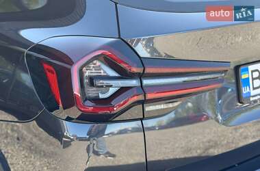 Позашляховик / Кросовер BMW X3 2022 в 