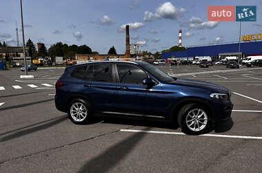 Позашляховик / Кросовер BMW X3 2021 в 