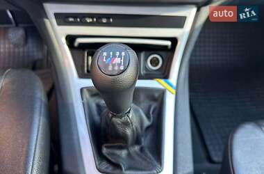 Внедорожник / Кроссовер BMW X3 2006 в 