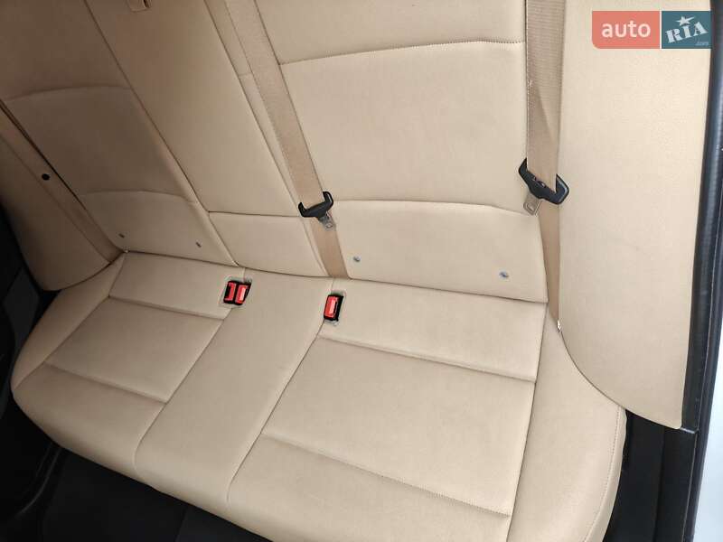 Внедорожник / Кроссовер BMW X3 2016 в Киеве
