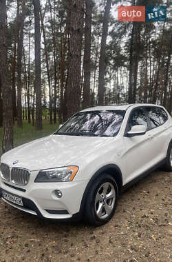 Позашляховик / Кросовер BMW X3 2011 в 