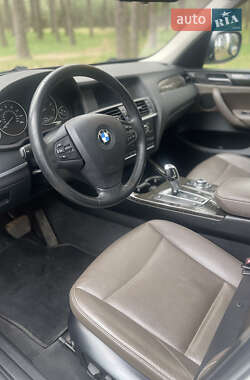 Позашляховик / Кросовер BMW X3 2011 в 