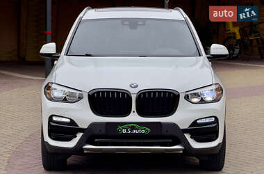 Позашляховик / Кросовер BMW X3 2018 в 