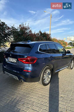 Внедорожник / Кроссовер BMW X3 2017 в 