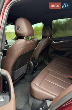 Позашляховик / Кросовер BMW X3 2022 в 