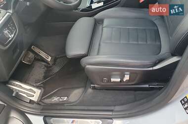Внедорожник / Кроссовер BMW X3 2022 в 