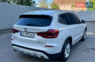 Позашляховик / Кросовер BMW X3 2020 в 