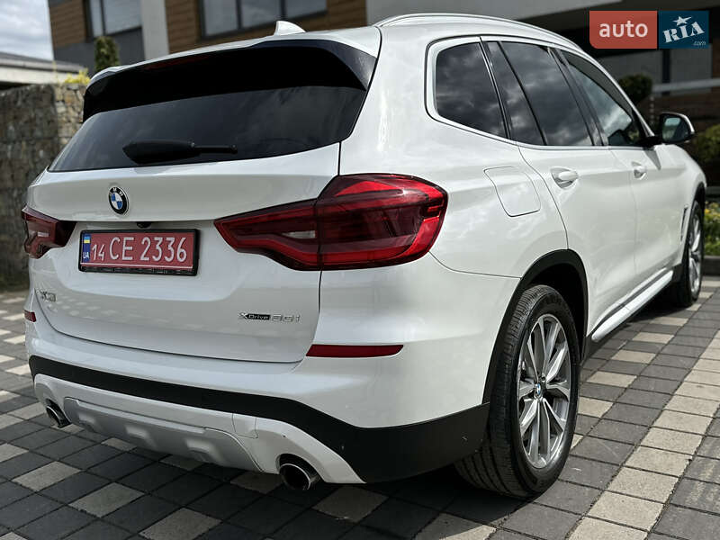 Внедорожник / Кроссовер BMW X3 2018 в Стрые
