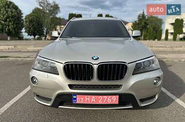 Позашляховик / Кросовер BMW X3 2011 в 