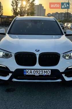 Внедорожник / Кроссовер BMW X3 2020 в 
