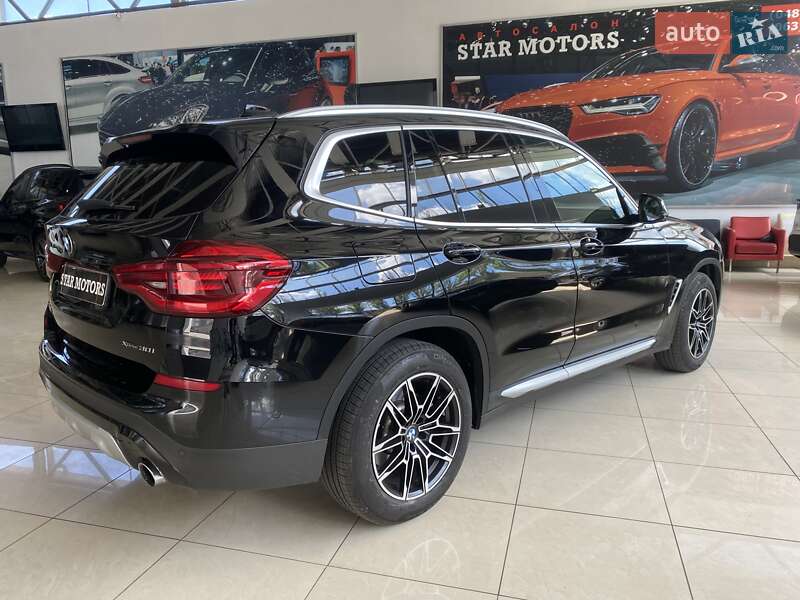 Внедорожник / Кроссовер BMW X3 2021 в Одессе