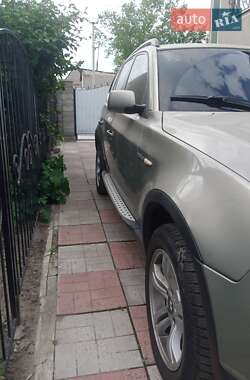 Внедорожник / Кроссовер BMW X3 2006 в 