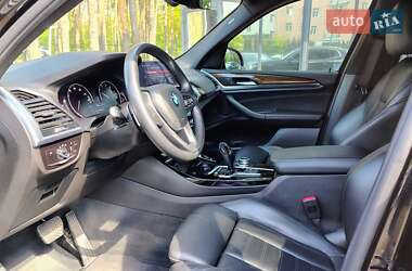 Внедорожник / Кроссовер BMW X3 2020 в 