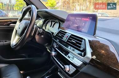 Внедорожник / Кроссовер BMW X3 2020 в 