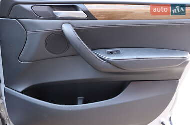 Внедорожник / Кроссовер BMW X3 2011 в 
