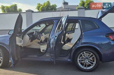 Внедорожник / Кроссовер BMW X3 2020 в 