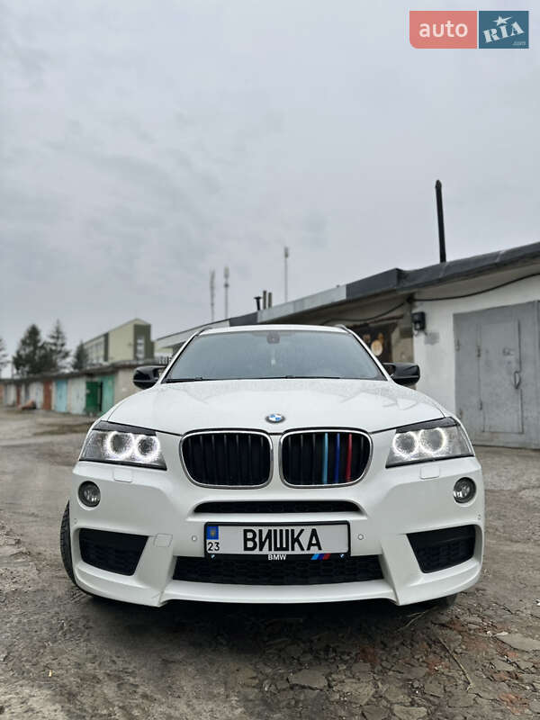 Внедорожник / Кроссовер BMW X3 2011 в Нетешине