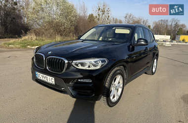 Внедорожник / Кроссовер BMW X3 2018 в 