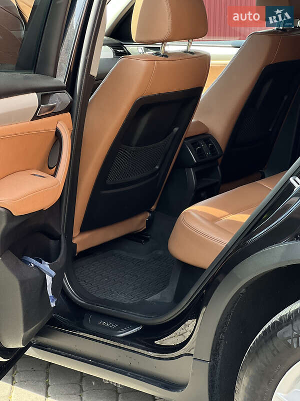 Внедорожник / Кроссовер BMW X3 2014 в Самборе